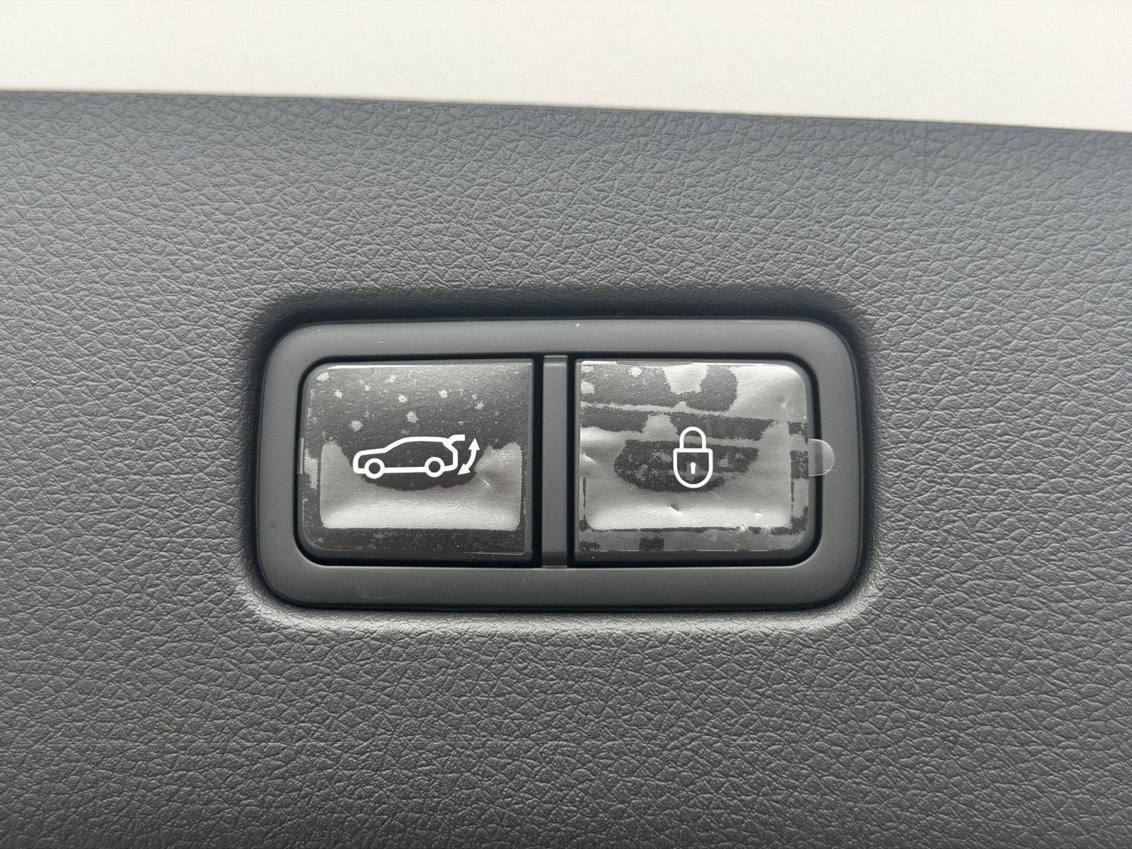 2027 Genesis GV70 2.5T Advanced