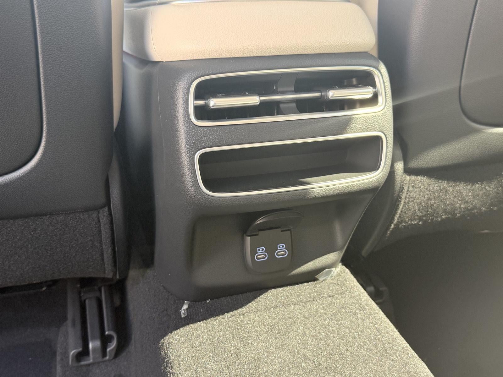 2027 Genesis GV70 2.5T Advanced