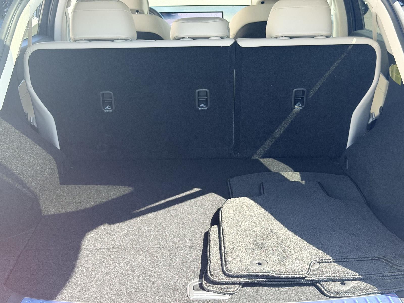 2027 Genesis GV70 2.5T Advanced