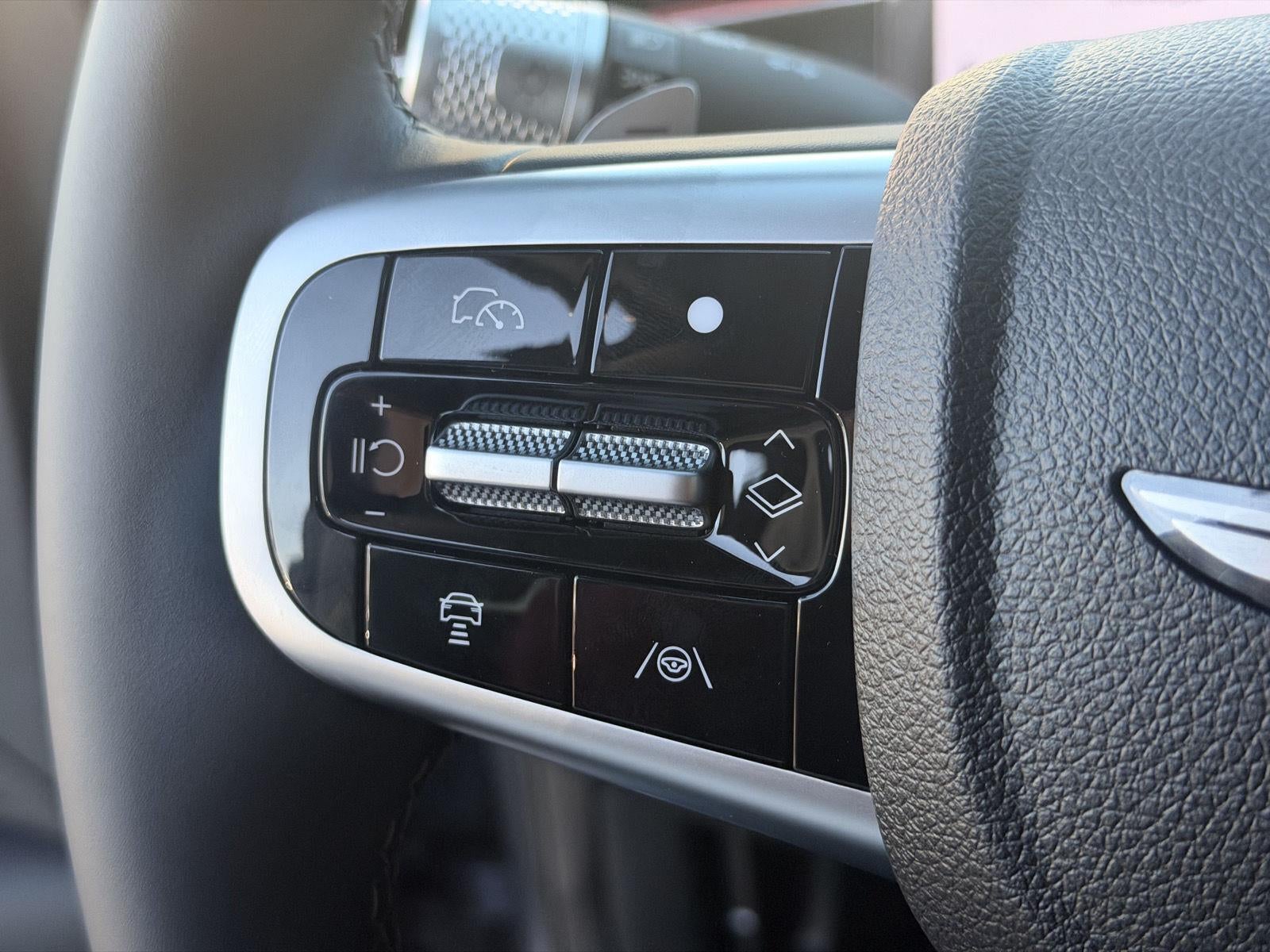 2027 Genesis GV70 2.5T Advanced