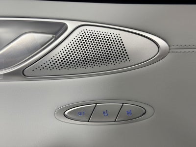 2027 Genesis GV70 2.5T Advanced