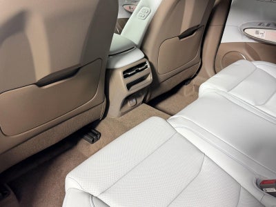 2027 Genesis GV70 2.5T Advanced