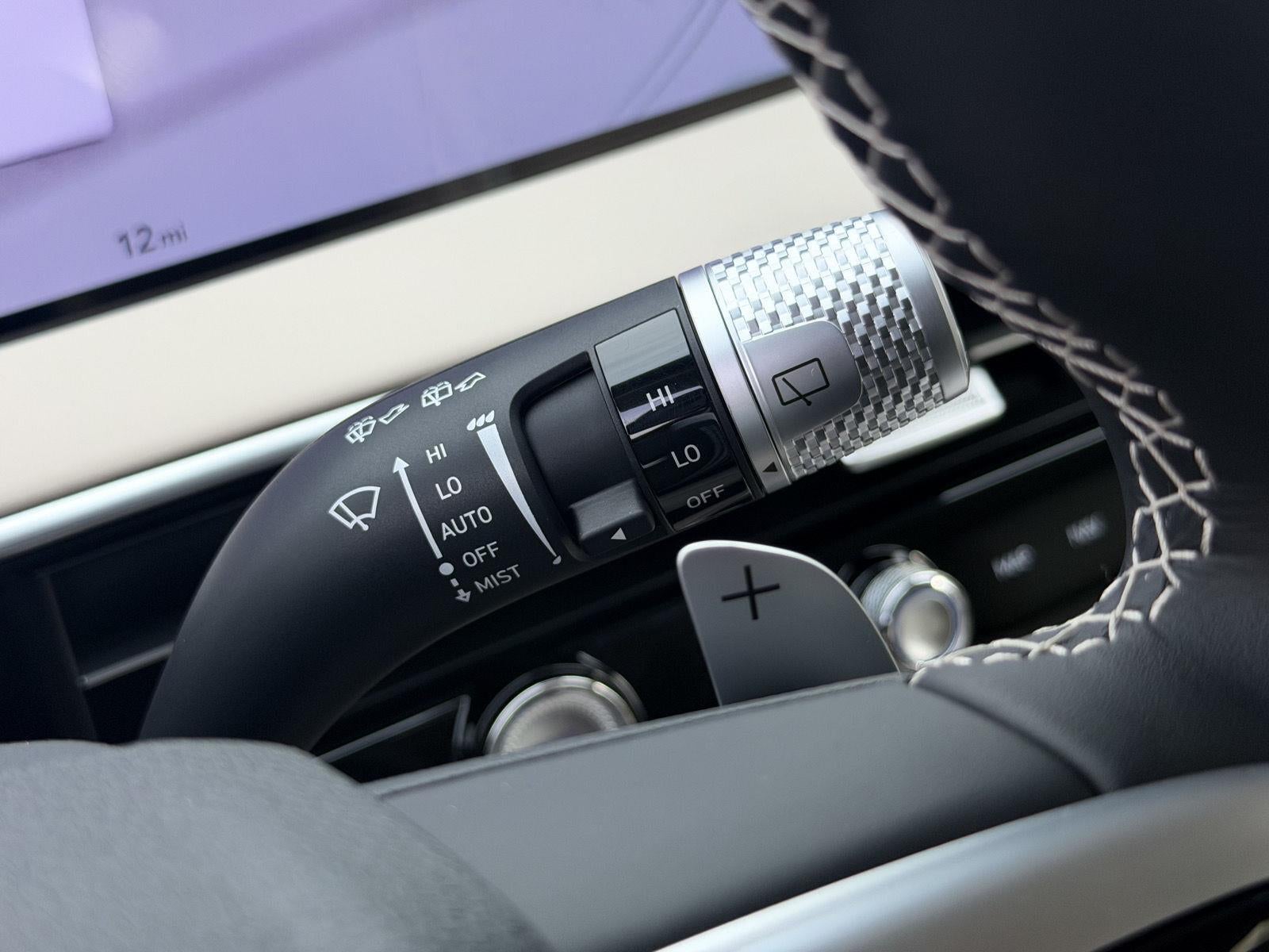 2027 Genesis GV70 2.5T Advanced