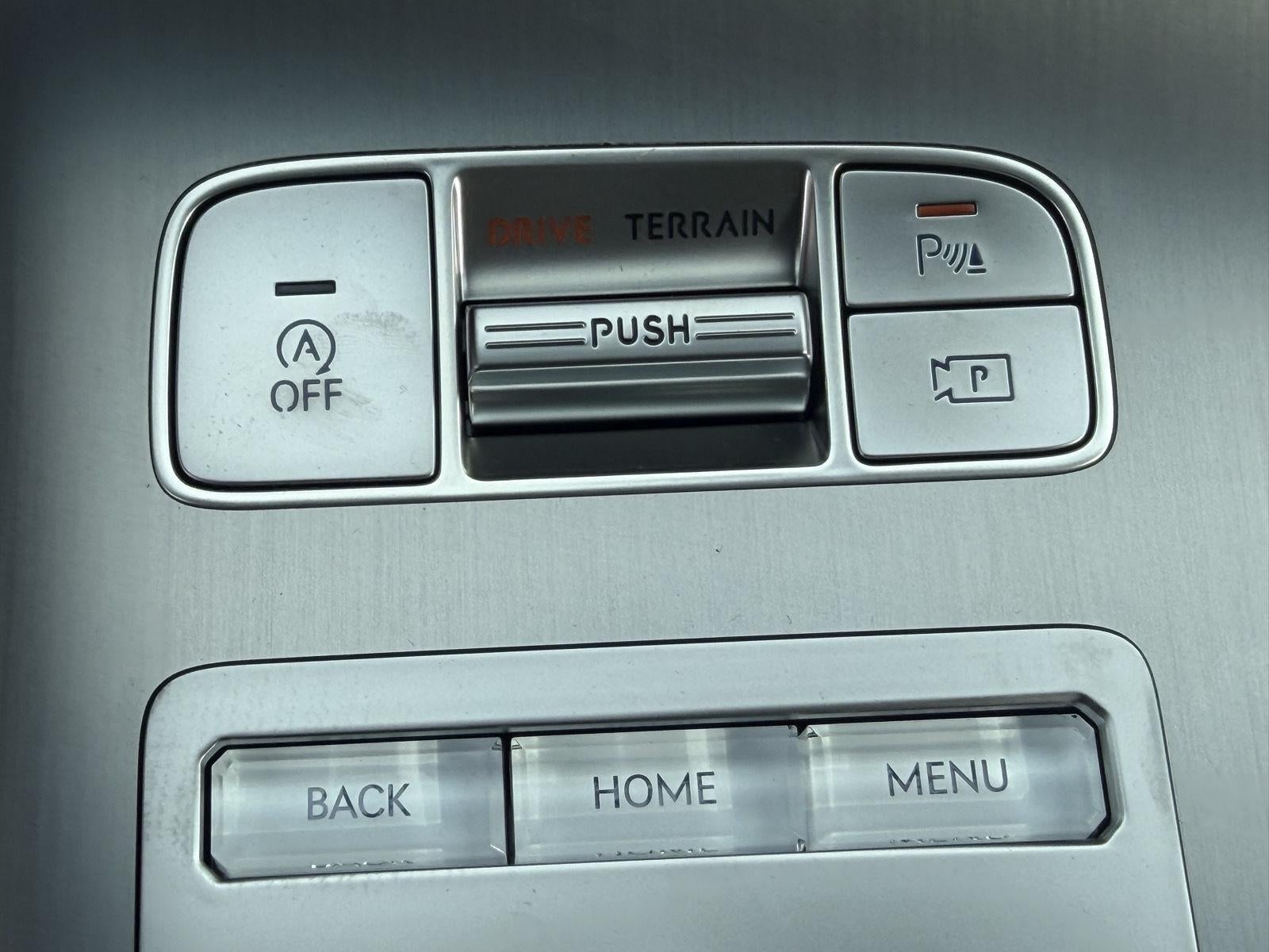 2027 Genesis GV70 2.5T Advanced