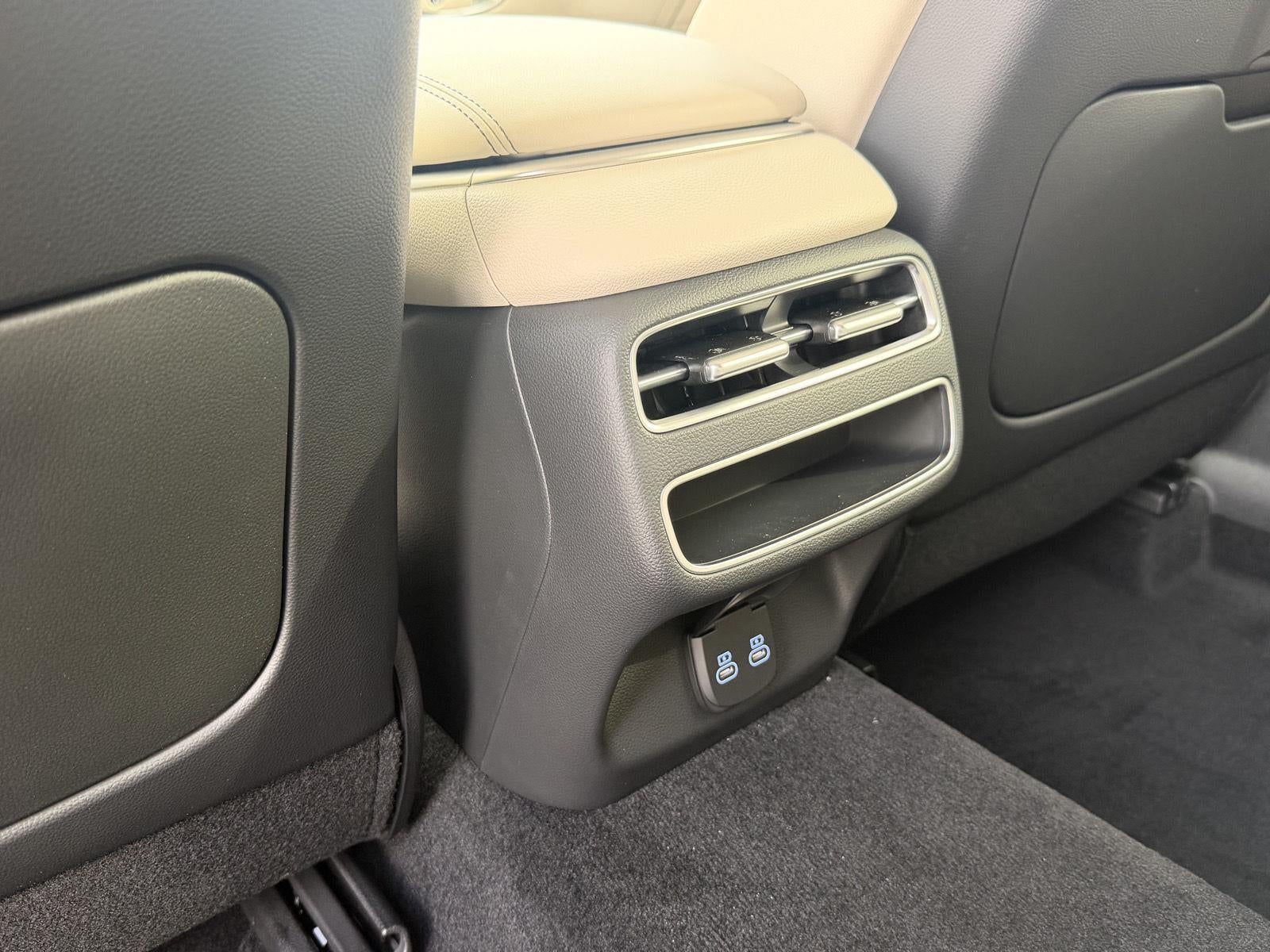 2027 Genesis GV70 2.5T Advanced