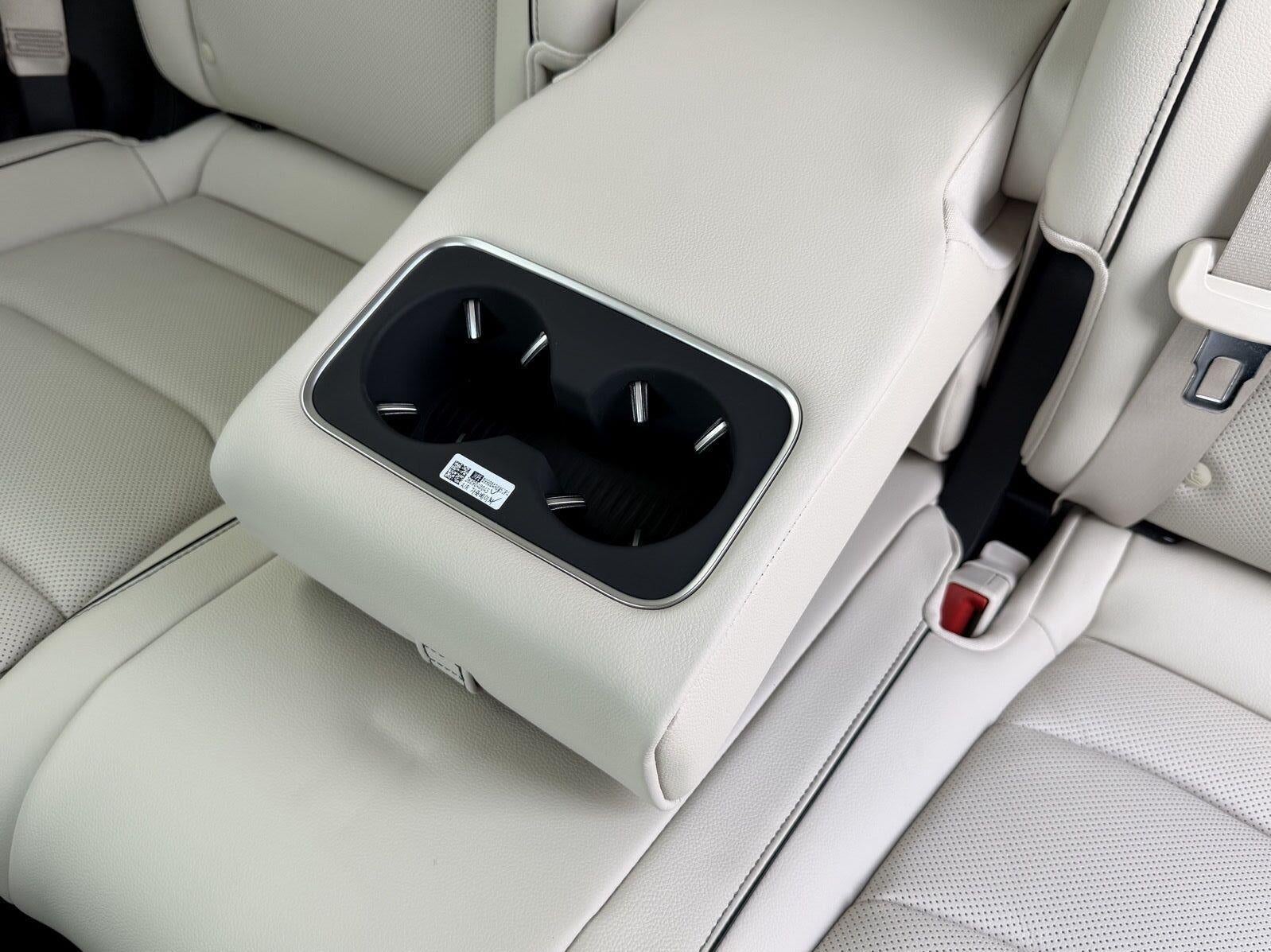 2027 Genesis GV70 2.5T Advanced