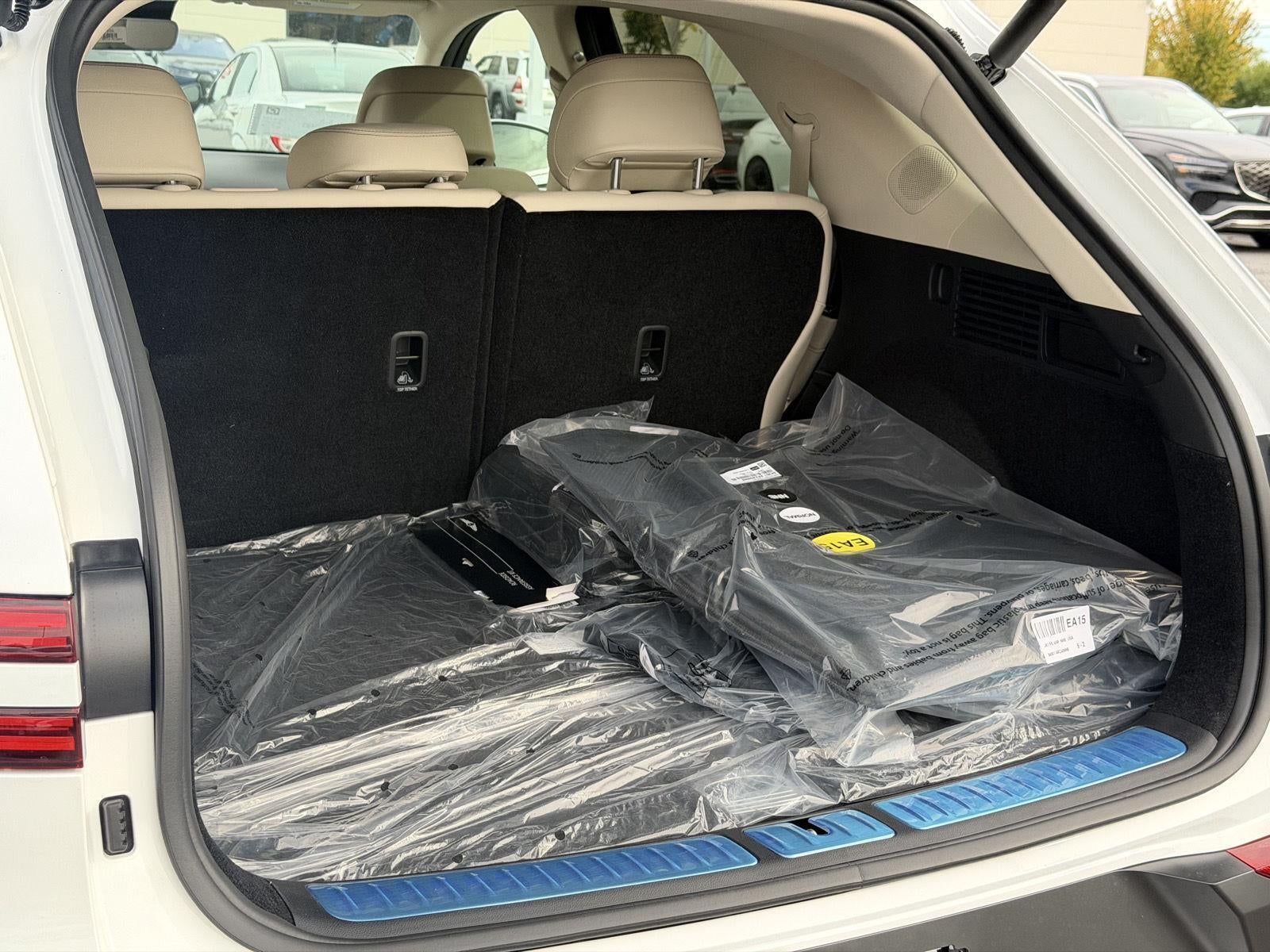 2027 Genesis GV70 2.5T Advanced