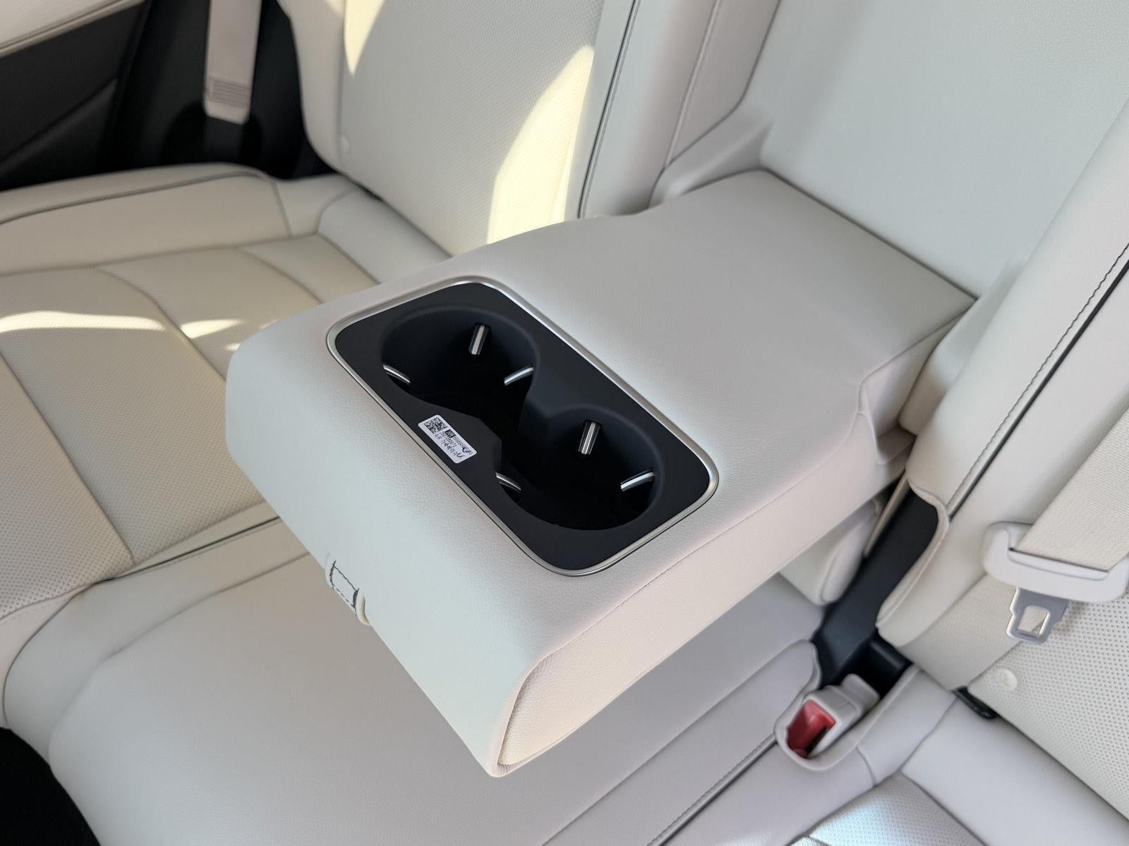 2027 Genesis GV70 2.5T ADVANCED