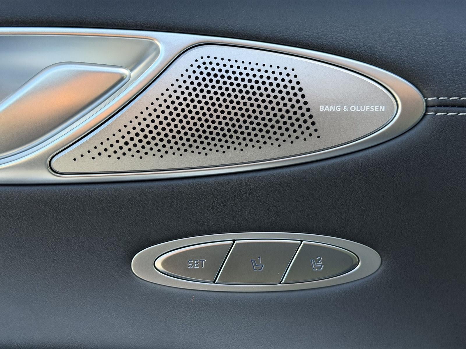 2027 Genesis GV70 2.5T Advanced
