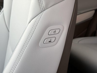 2027 Genesis GV70 2.5T Advanced