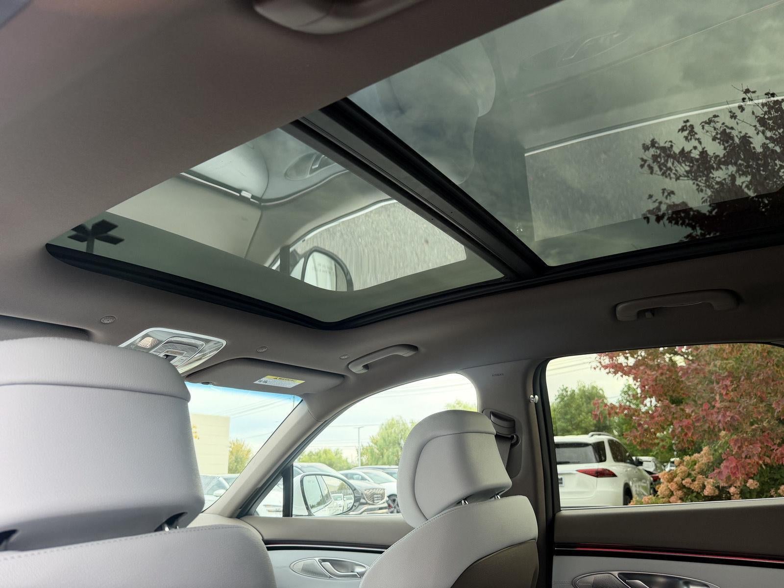 2027 Genesis GV70 2.5T Advanced