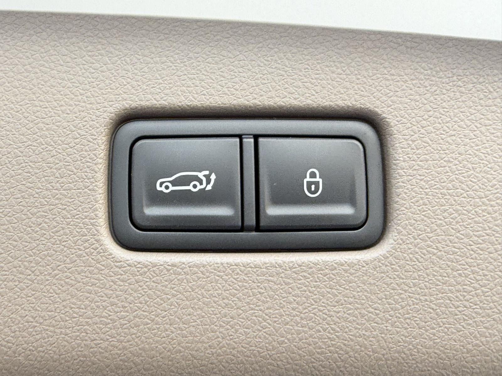 2027 Genesis GV70 2.5T Advanced