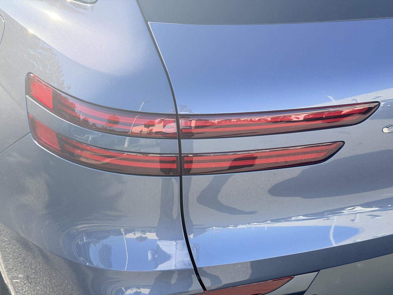 2027 Genesis GV70 2.5T ADVANCED