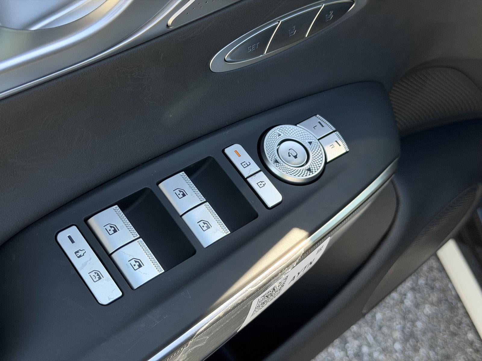 2027 Genesis GV70 2.5T Sport Prestige