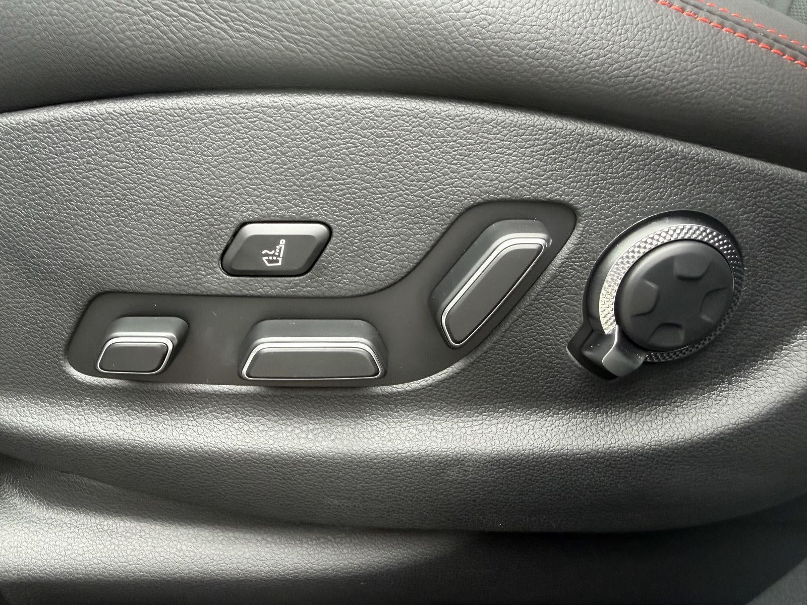 2027 Genesis GV70 2.5T Sport Prestige