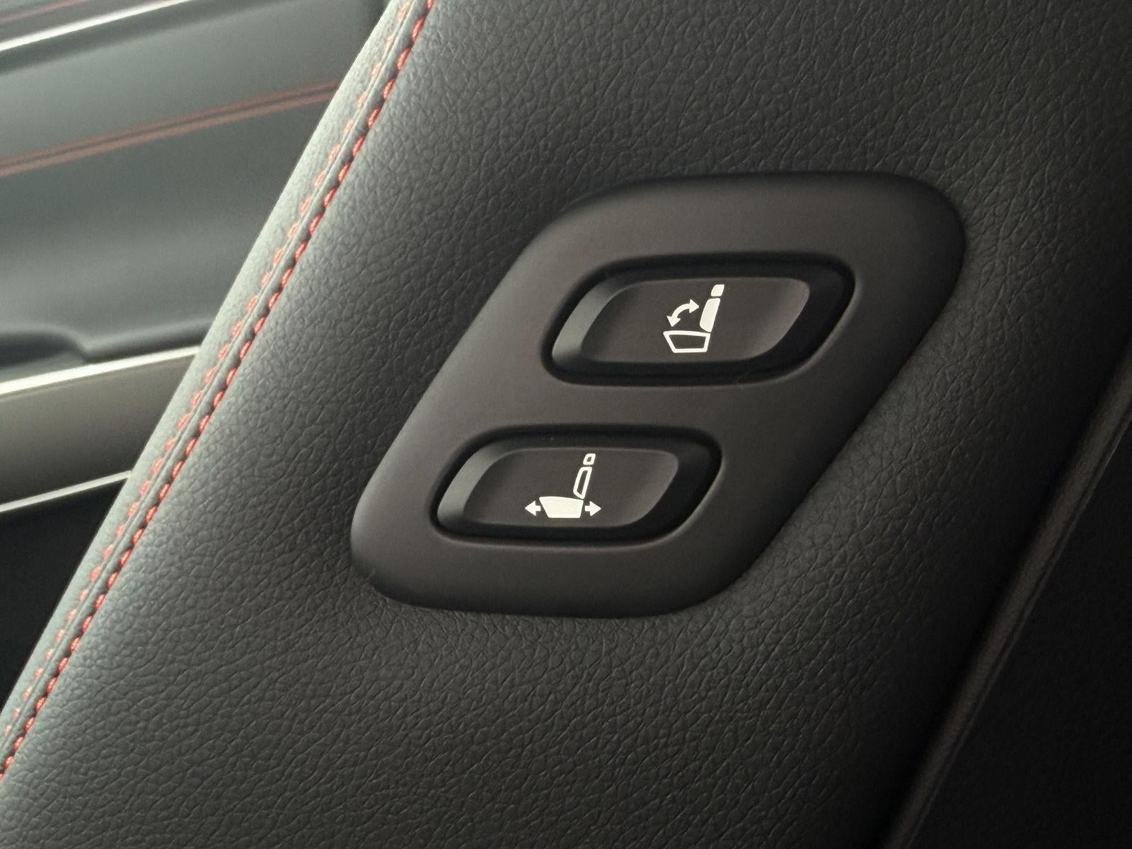 2027 Genesis GV70 2.5T Sport Prestige