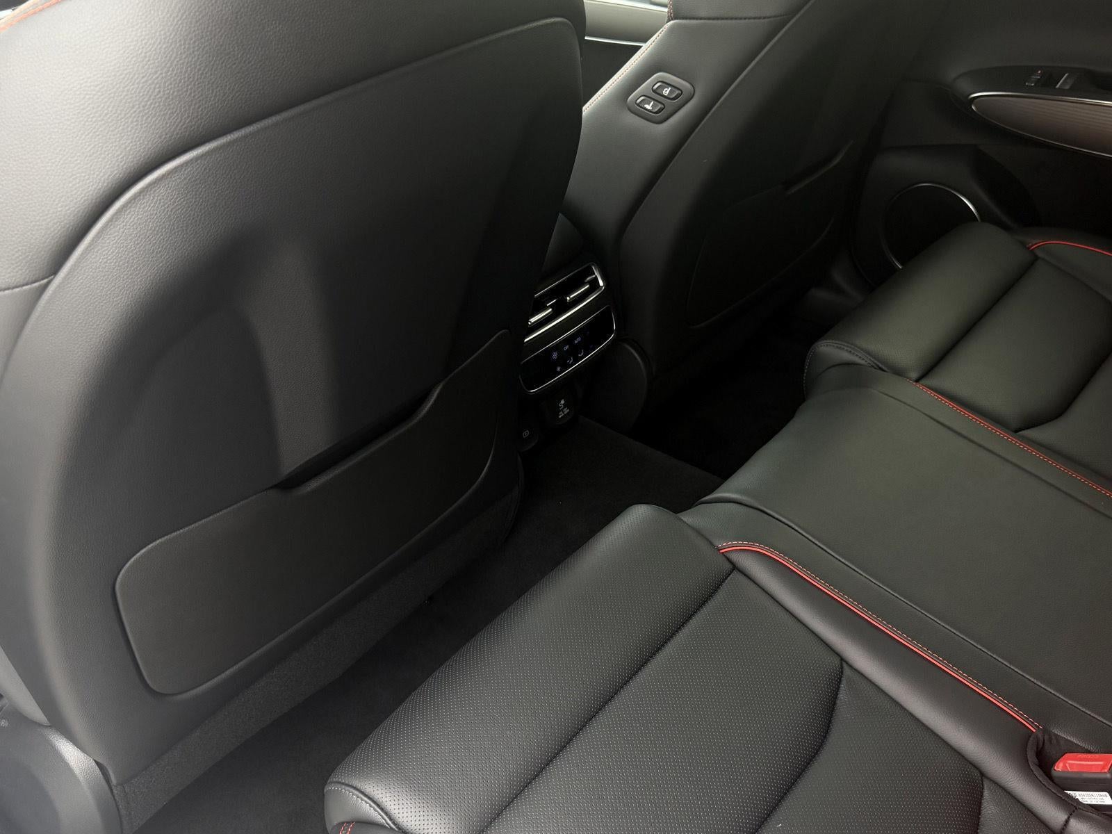 2027 Genesis GV70 2.5T Sport Prestige