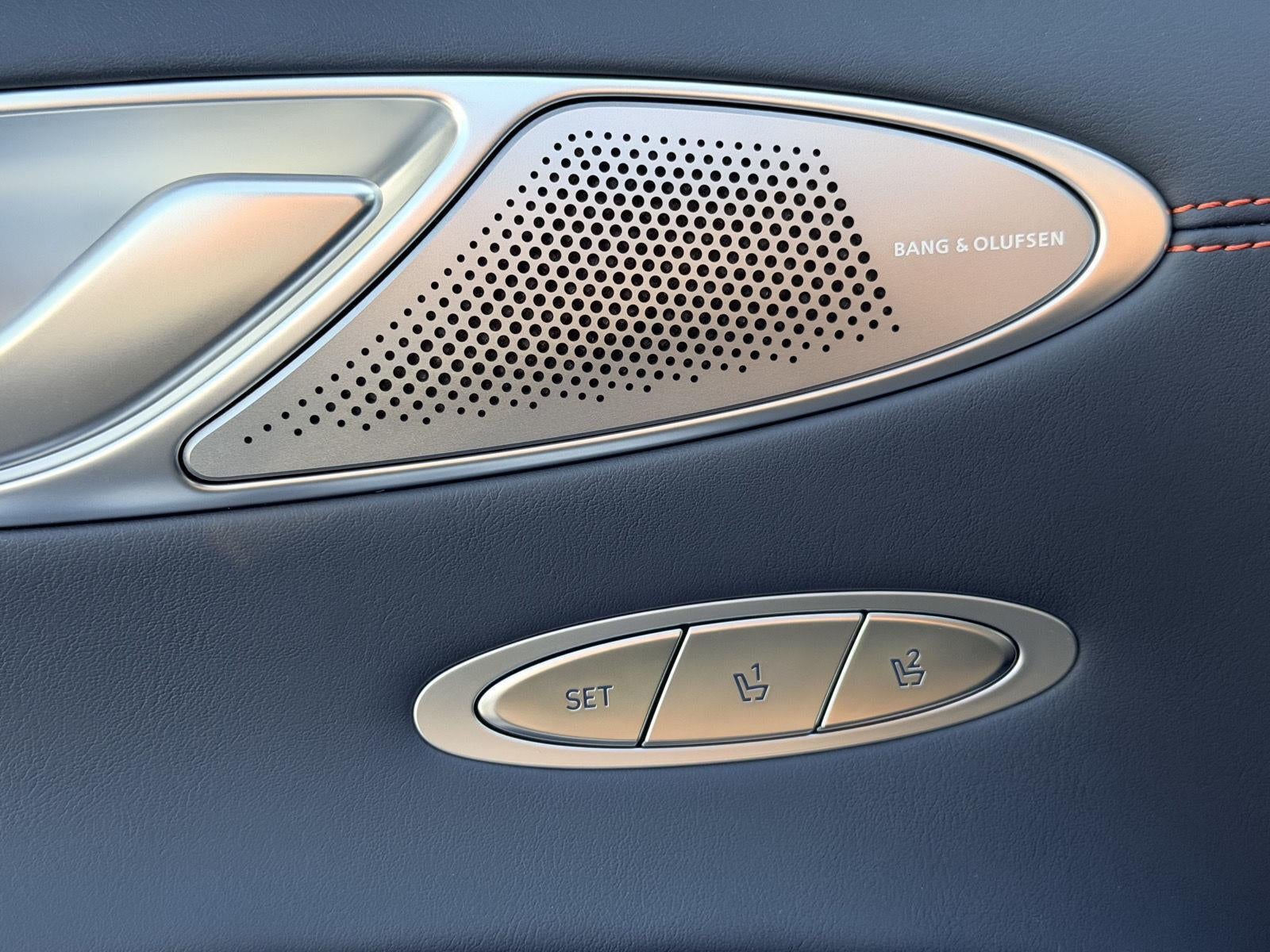 2027 Genesis GV70 3.5T PRESTIGE GRAPHITE
