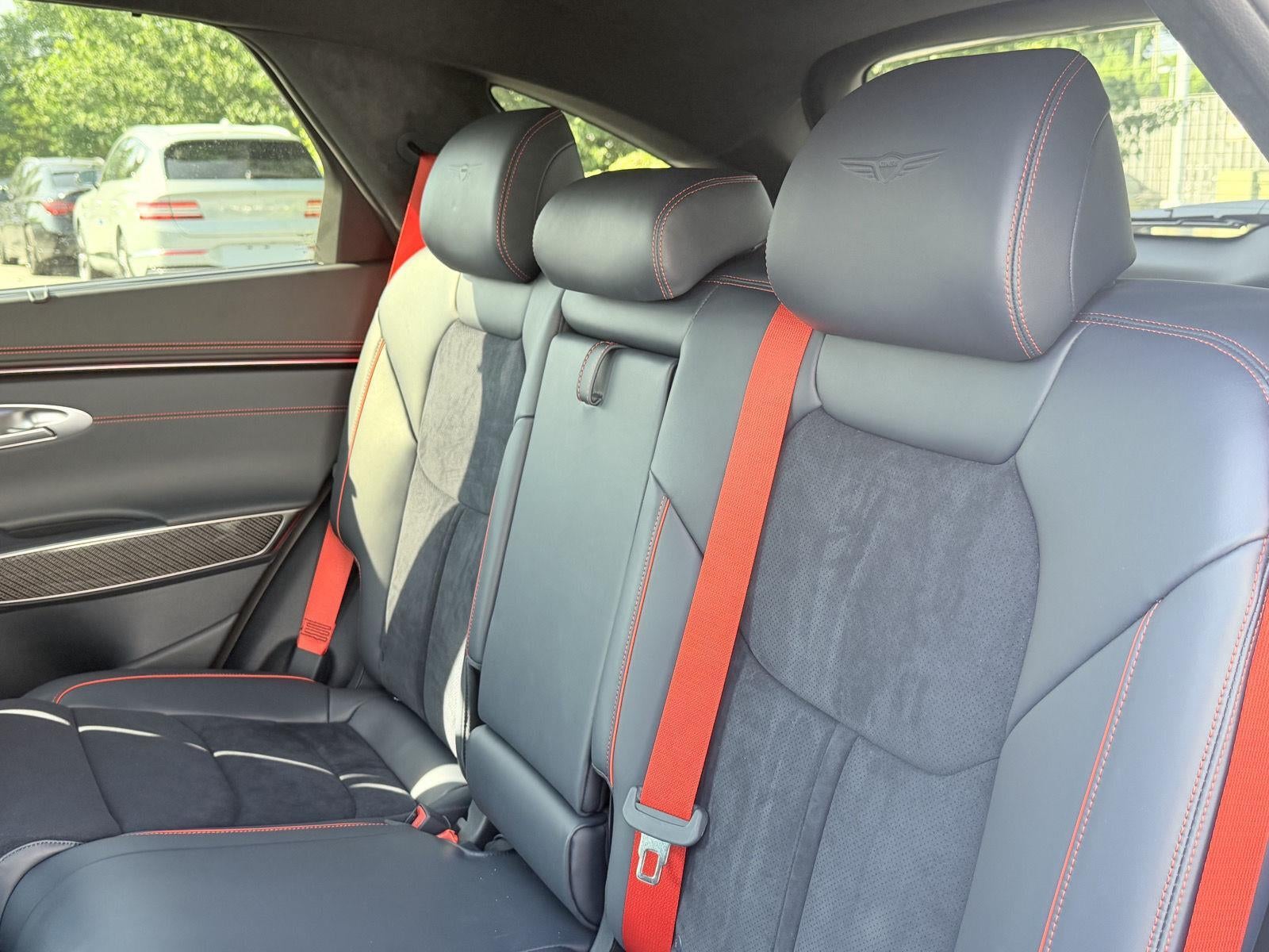 2027 Genesis GV70 3.5T PRESTIGE GRAPHITE