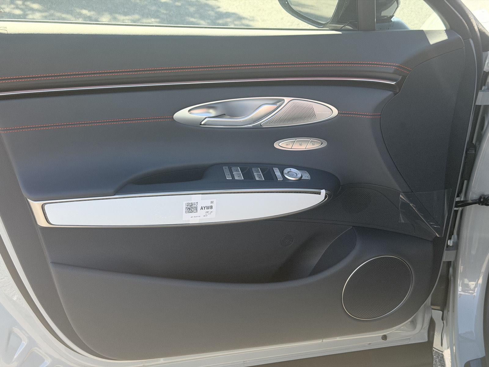 2027 Genesis GV70 3.5T PRESTIGE GRAPHITE