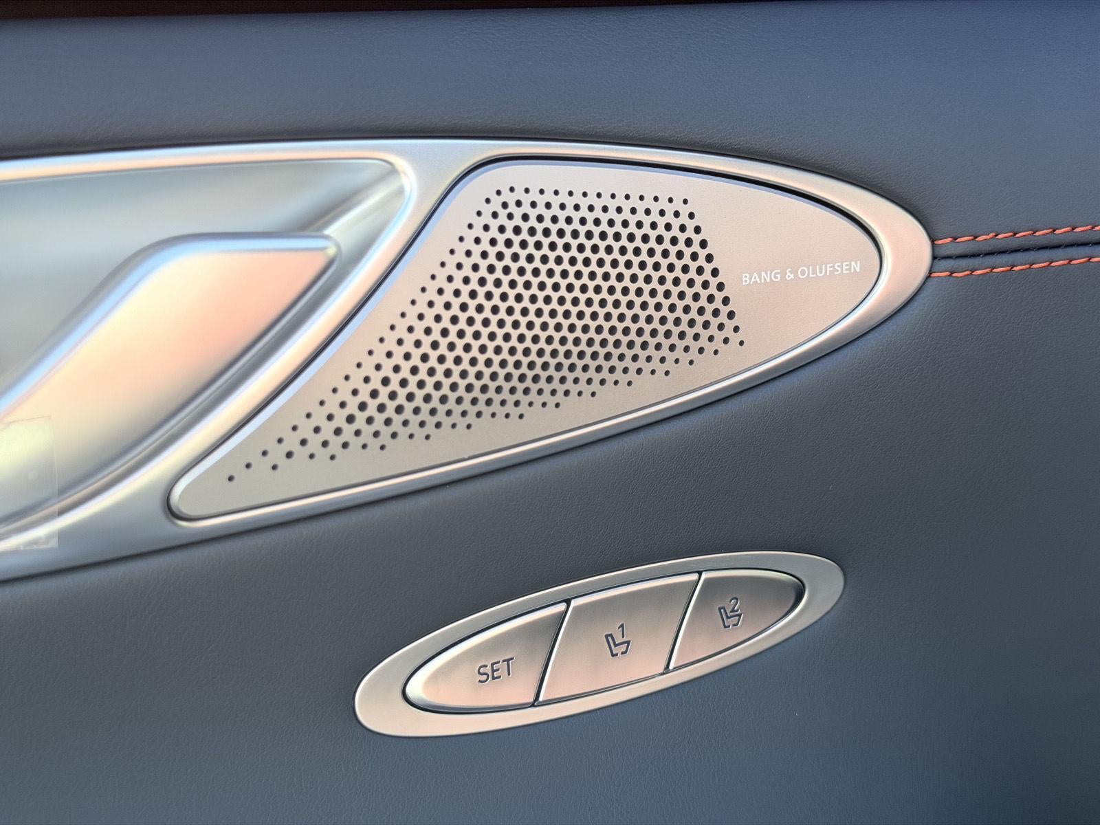 2027 Genesis GV70 3.5T PRESTIGE GRAPHITE