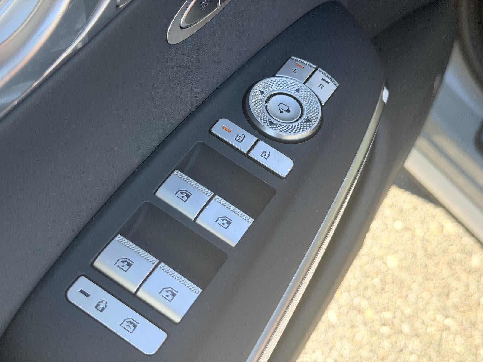 2027 Genesis GV70 3.5T PRESTIGE GRAPHITE