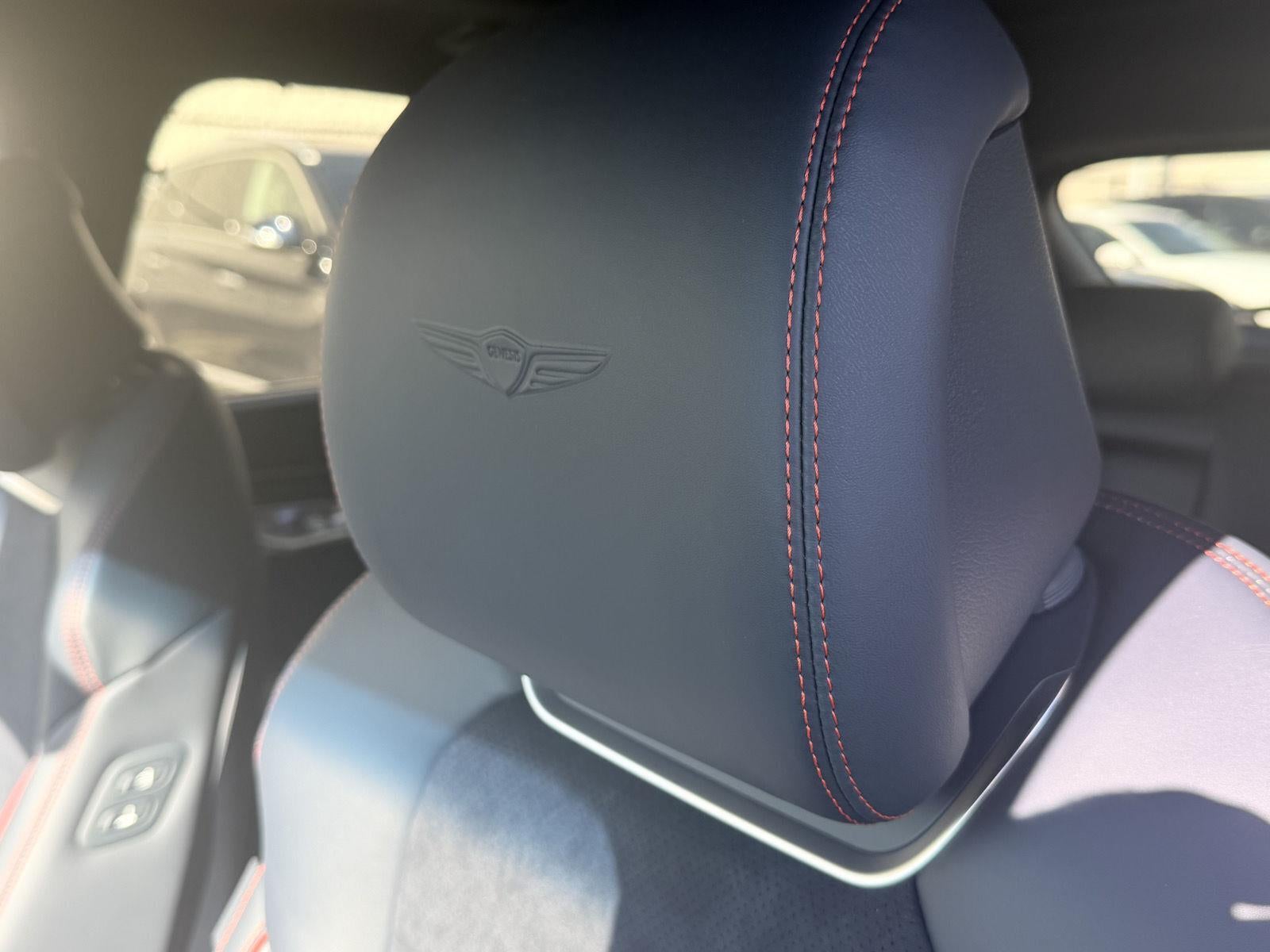2027 Genesis GV70 3.5T PRESTIGE GRAPHITE