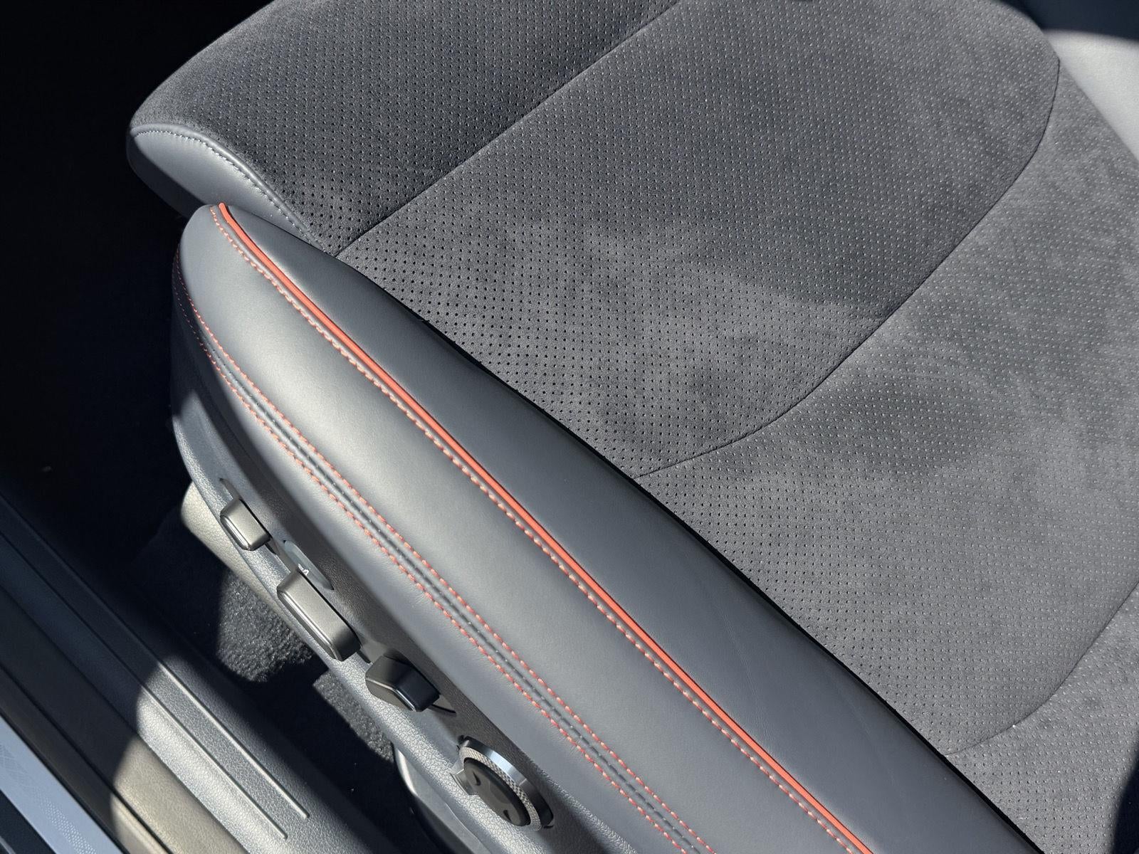2027 Genesis GV70 3.5T Prestige Graphite