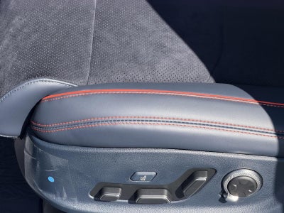 2027 Genesis GV70 3.5T Prestige Graphite