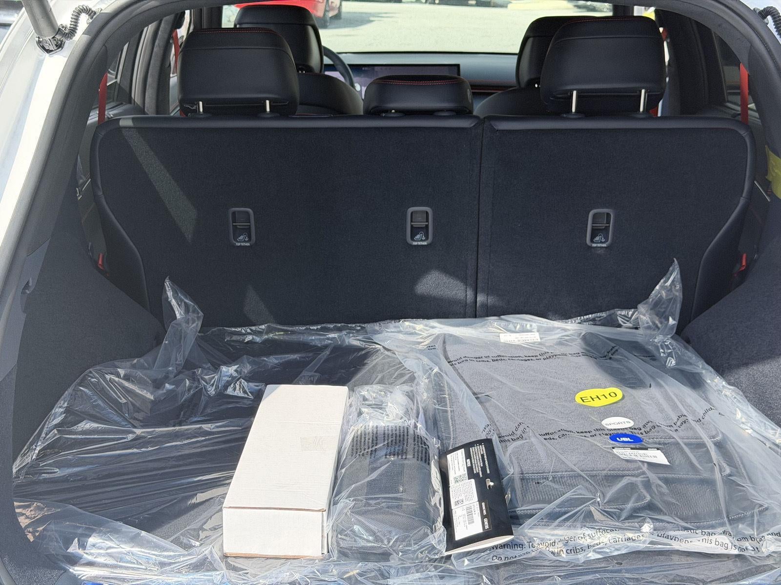 2027 Genesis GV70 3.5T Prestige Graphite