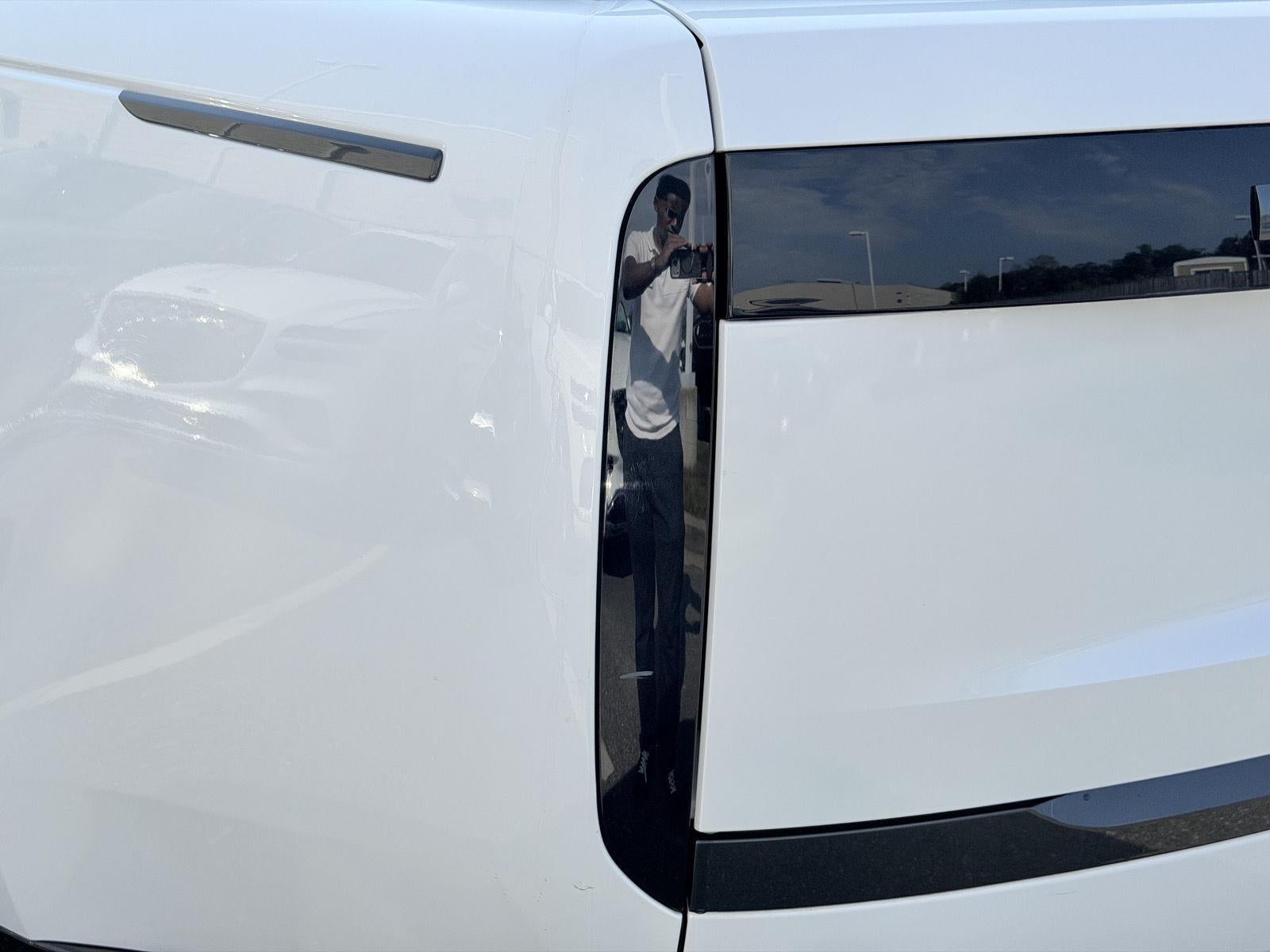 2023 Land Rover Range Rover P530 SE