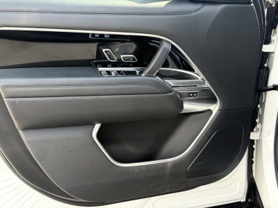 2023 Land Rover Range Rover P530 SE