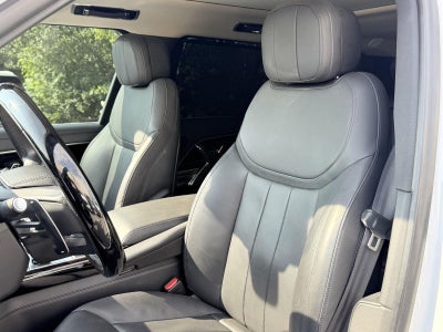 2023 Land Rover Range Rover P530 SE