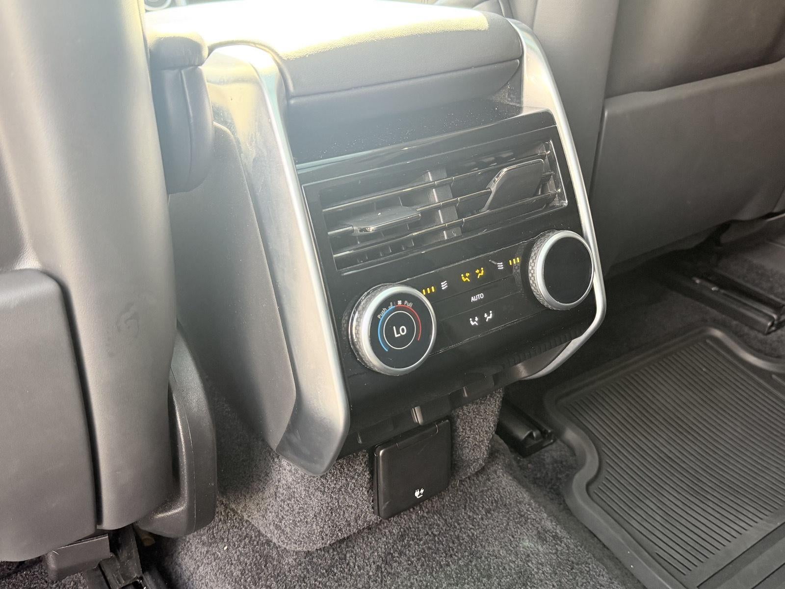 2023 Land Rover Range Rover P530 SE