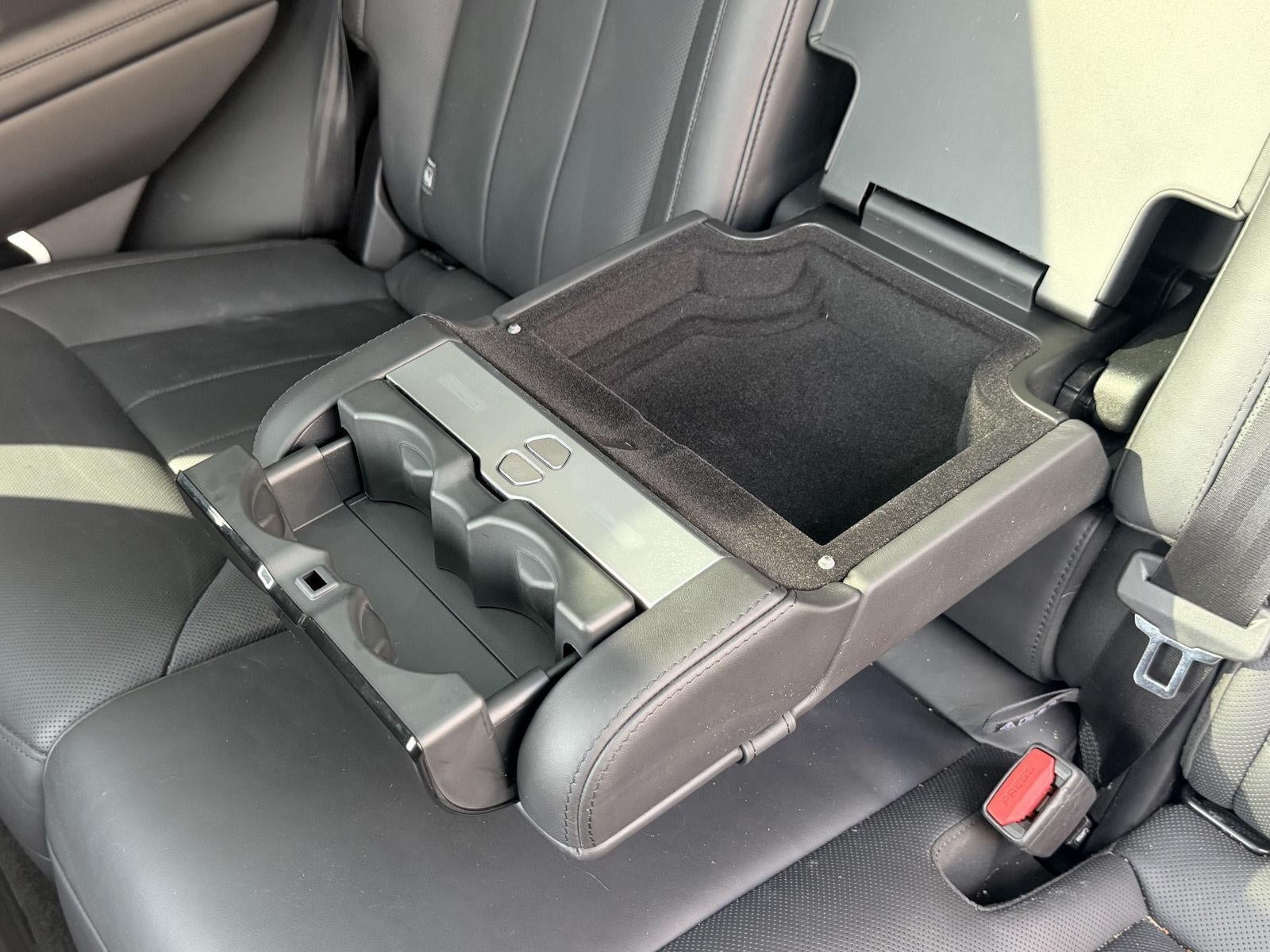 2023 Land Rover Range Rover P530 SE
