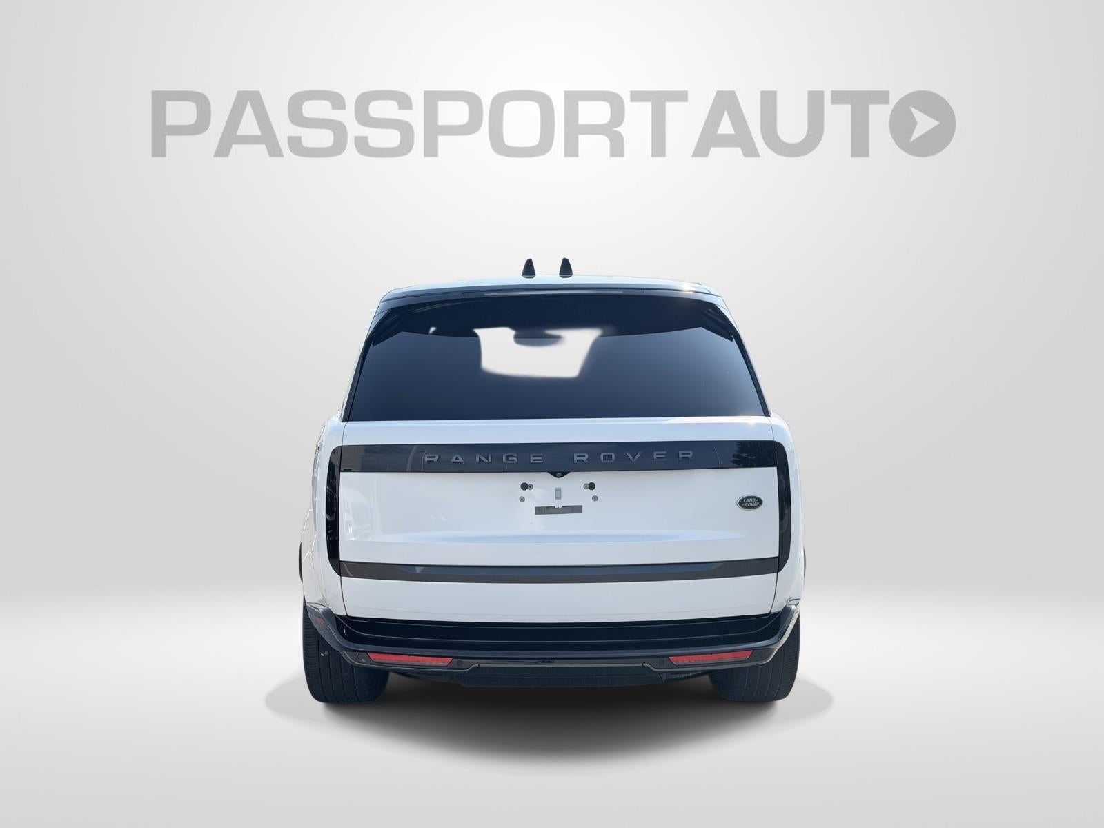 2023 Land Rover Range Rover P530 SE