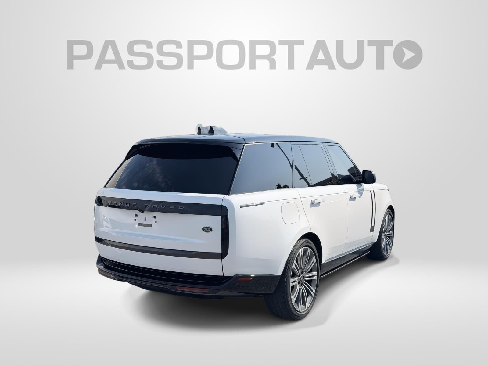 2023 Land Rover Range Rover P530 SE