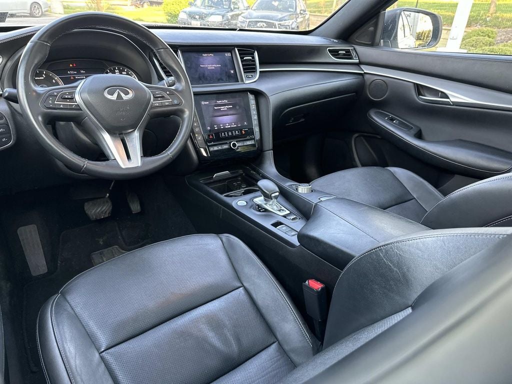 2022 INFINITI QX50 LUXE