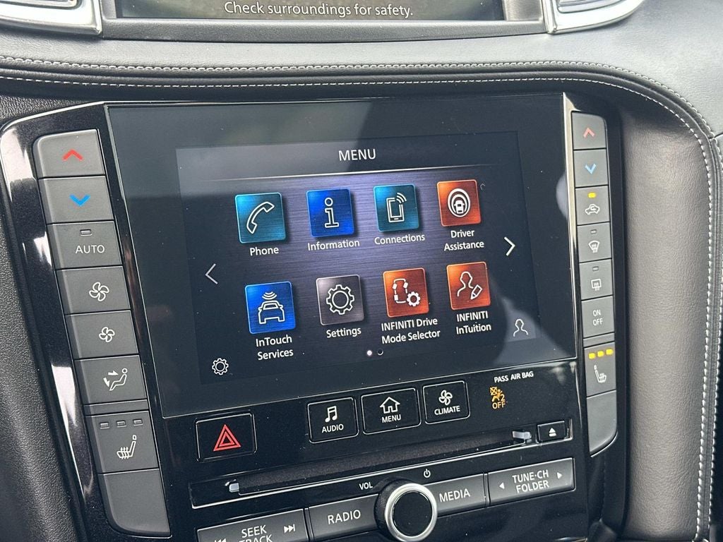 2023 INFINITI QX55 LUXE