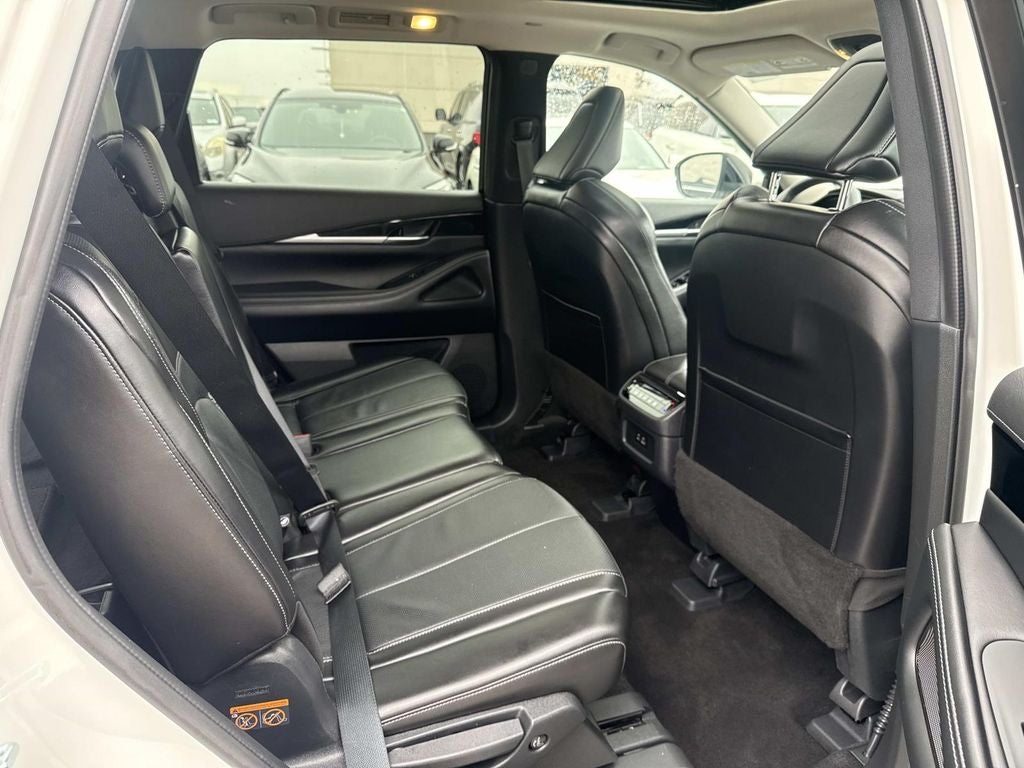 2025 INFINITI QX60 PURE