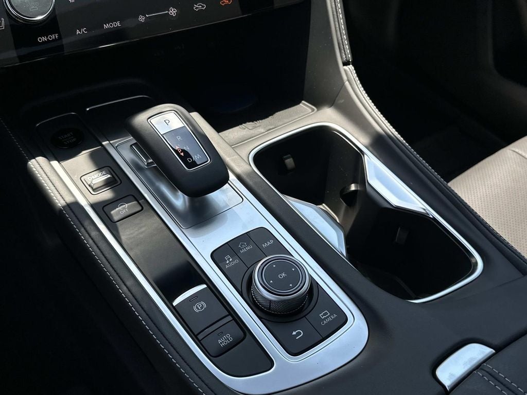 2027 INFINITI QX60 LUXE