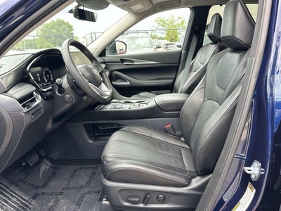 2025 INFINITI QX60 LUXE