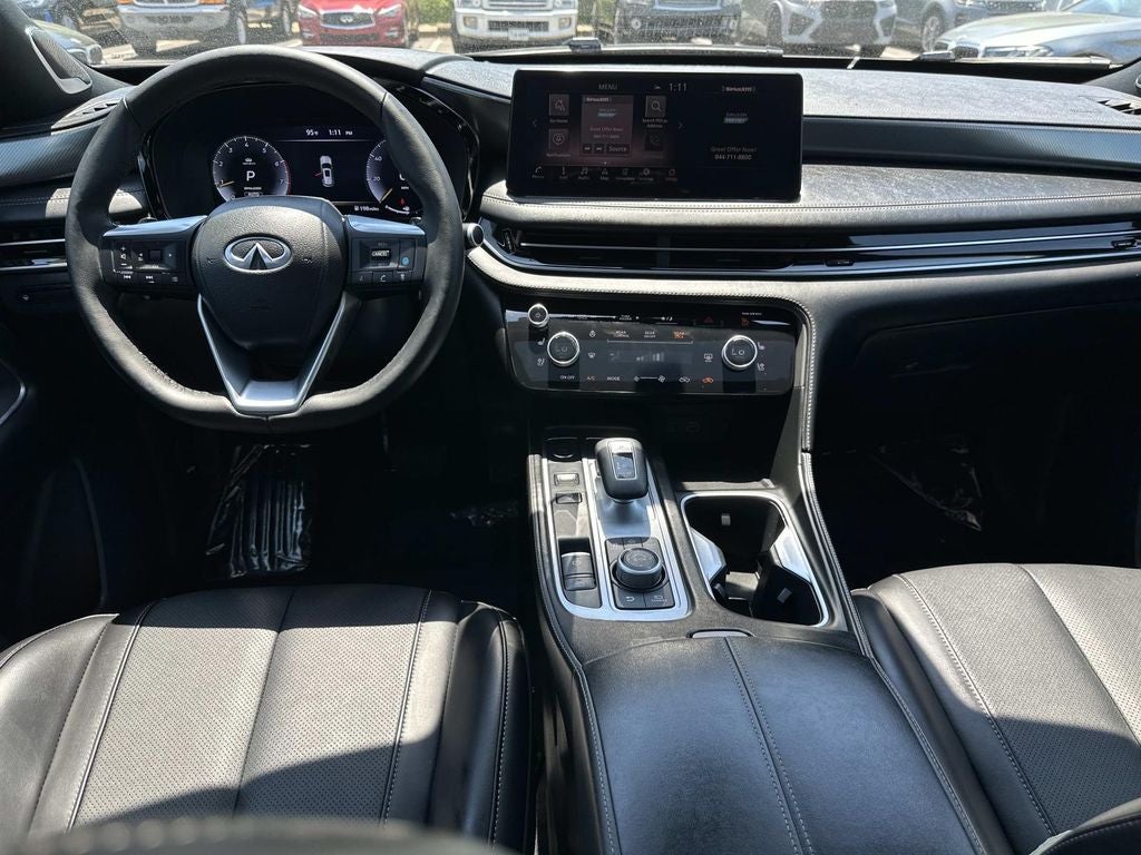 2025 INFINITI QX60 LUXE
