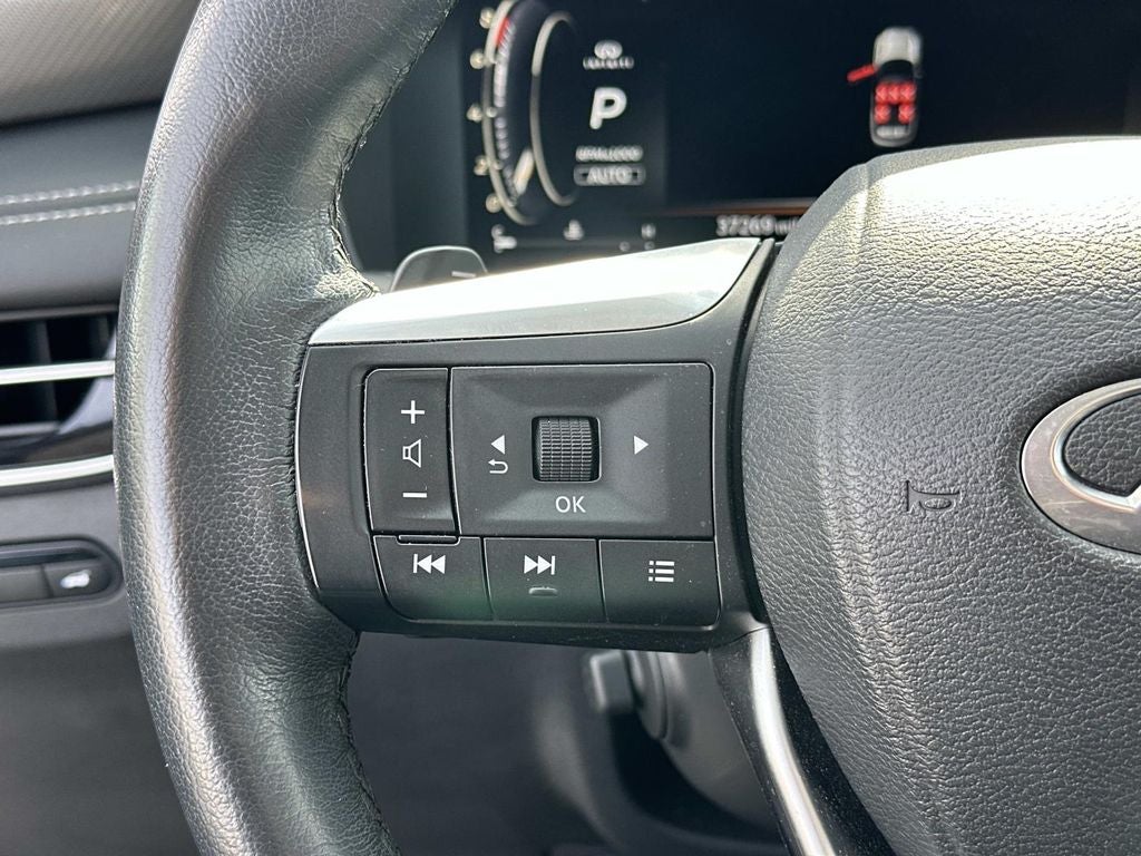 2022 INFINITI QX60 LUXE