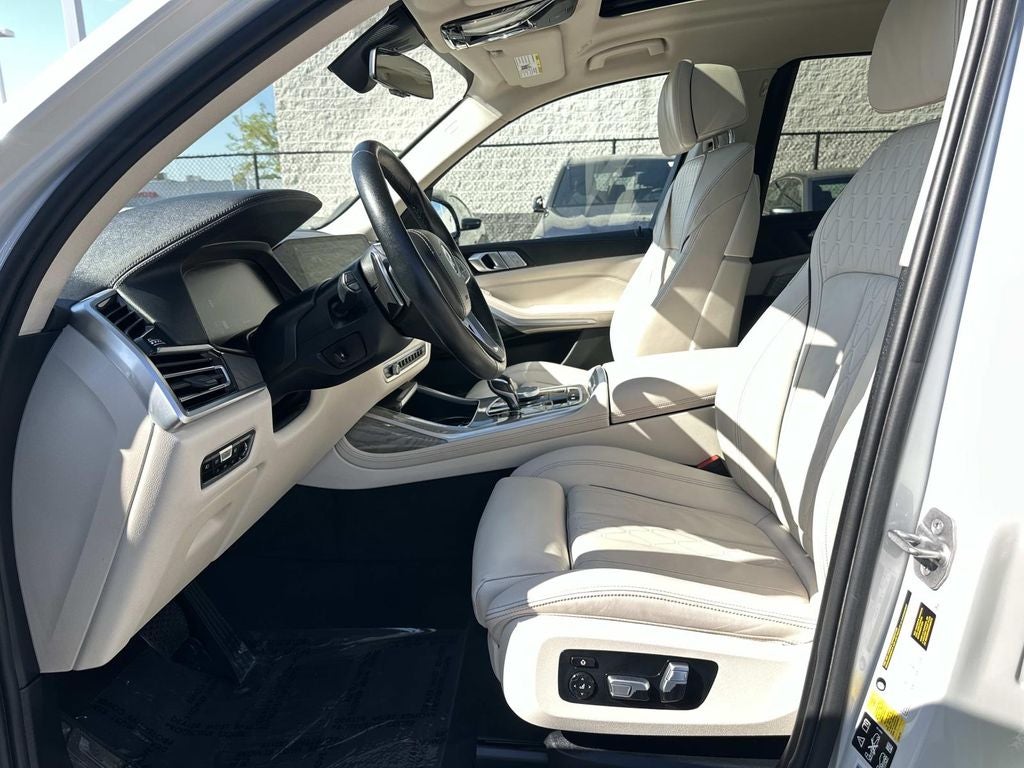 2022 BMW X7 xDrive40i