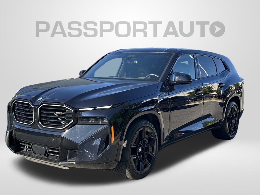 2025 BMW XM Base