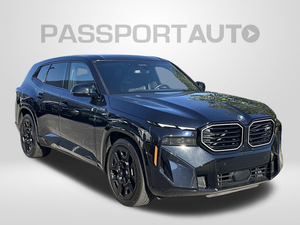 2025 BMW XM Base