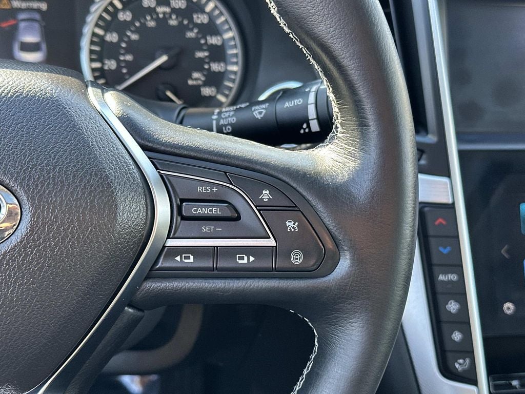 2023 INFINITI Q50 LUXE