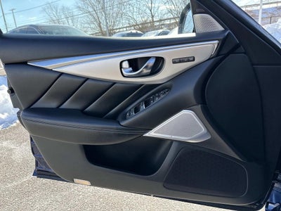 2023 INFINITI Q50 LUXE