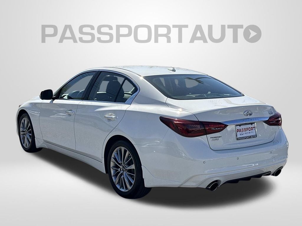 2023 INFINITI Q50 LUXE